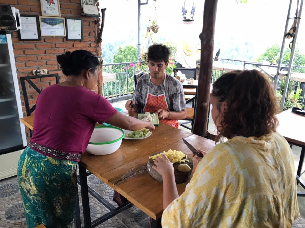 姆杜克 乌马迪马达旅馆酒店 外观 照片