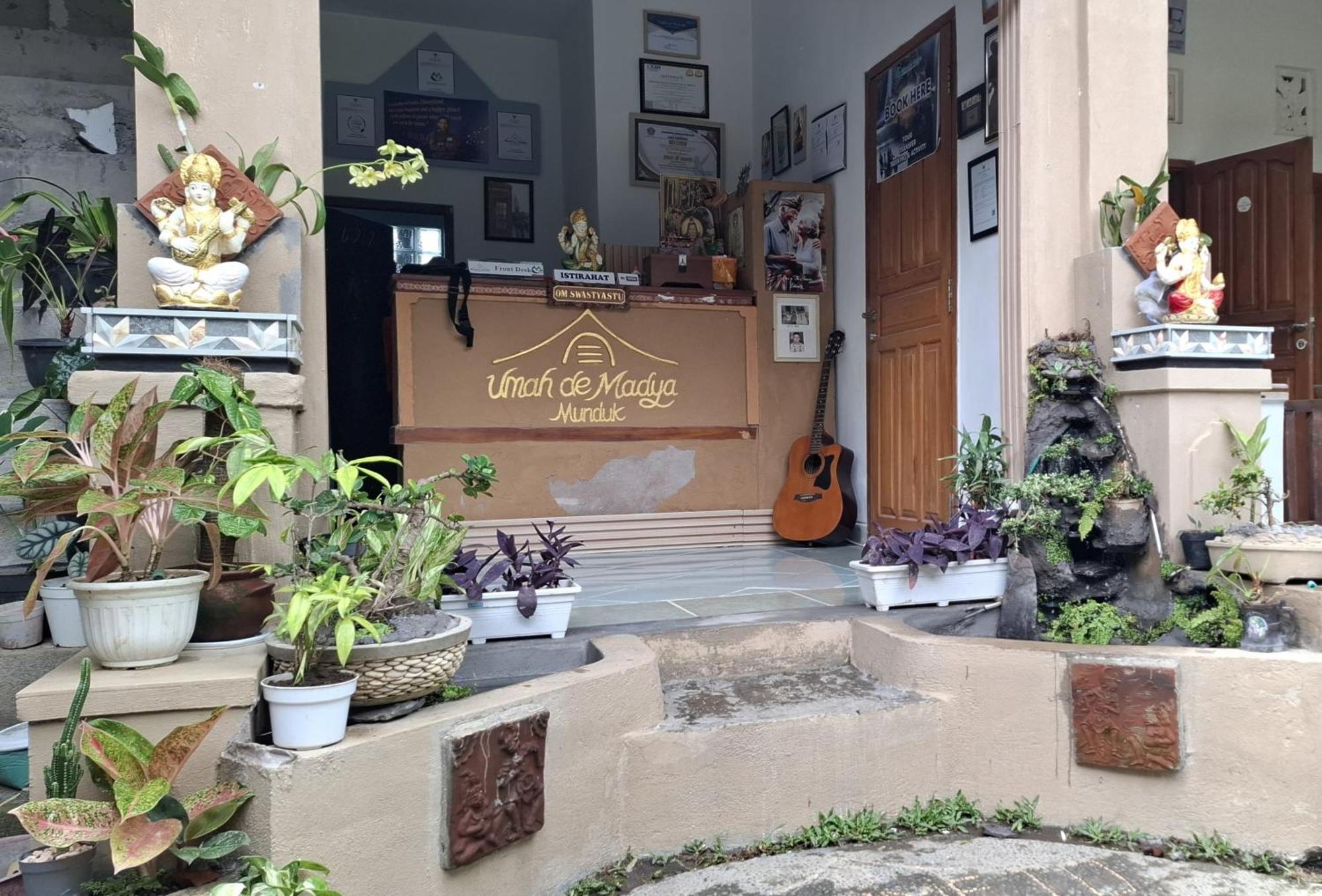 姆杜克 乌马迪马达旅馆酒店 外观 照片